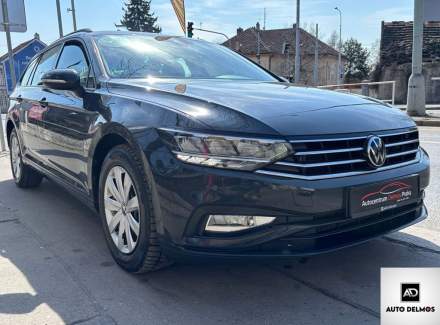 Volkswagen - Passat