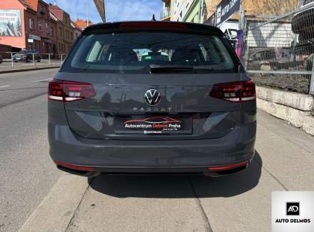 Volkswagen - Passat