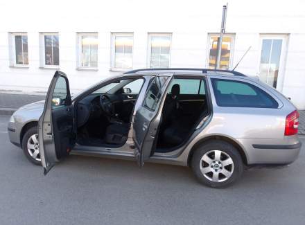 Škoda - Octavia