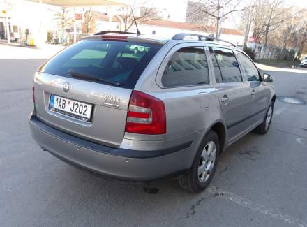 Škoda - Octavia