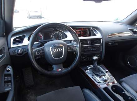 Audi - A4