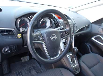 Opel - Zafira