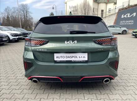 Kia - Cee'd