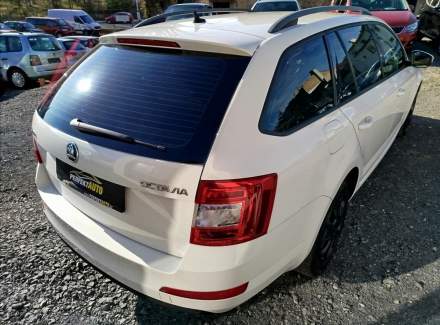 Škoda - Octavia
