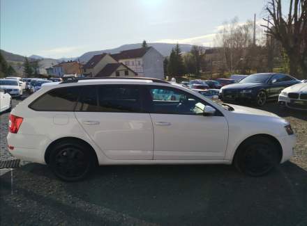 Škoda - Octavia