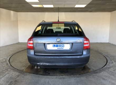 Škoda - Octavia