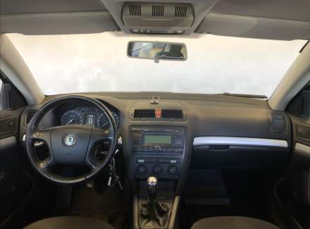 Škoda - Octavia