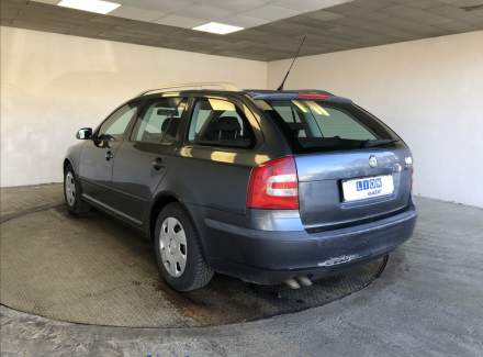 Škoda - Octavia
