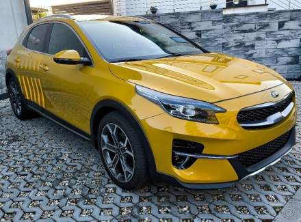 Kia - XCeed