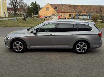 Volkswagen - Passat