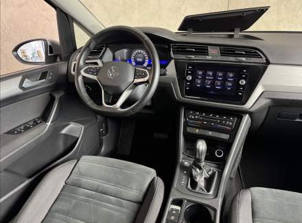 Volkswagen - Touran
