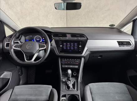 Volkswagen - Touran