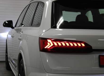 Audi - Q7