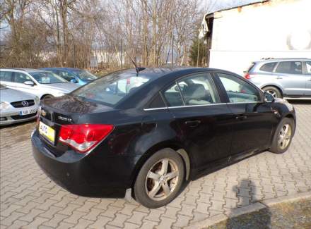 Chevrolet - Cruze