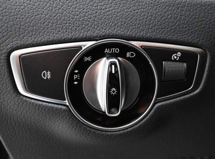 Mercedes-Benz - E-class