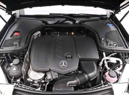 Mercedes-Benz - E-class