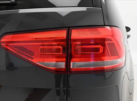 Volkswagen - Touran