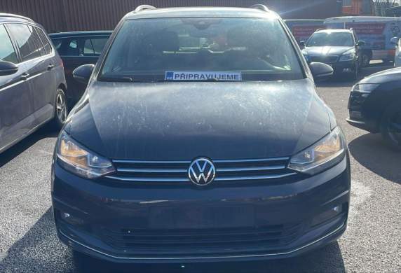 Volkswagen - Touran