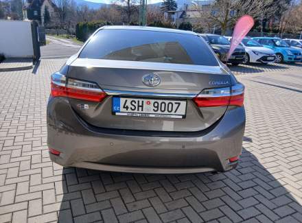 Toyota - Corolla