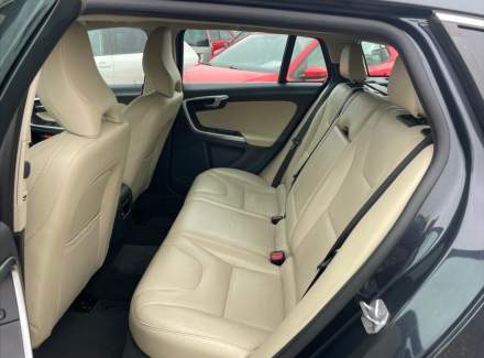 Volvo - V60