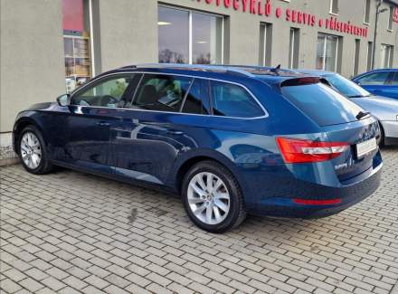 Škoda - Superb