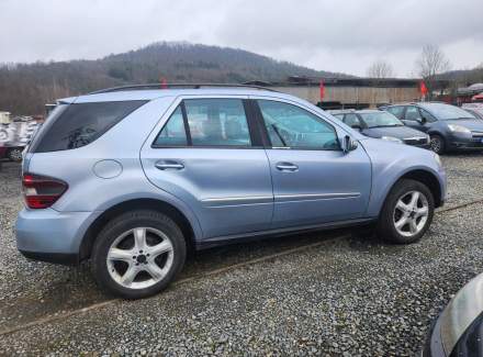 Mercedes-Benz - M-class