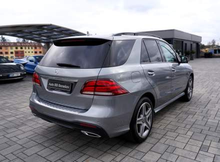 Mercedes-Benz - GLE