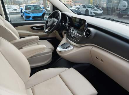 Mercedes-Benz - V-class