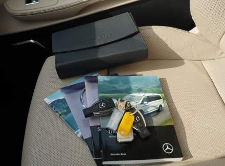 Mercedes-Benz - V-class