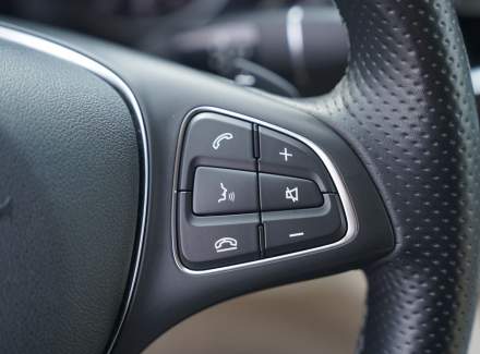 Mercedes-Benz - V-class