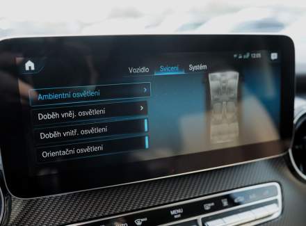 Mercedes-Benz - V-class