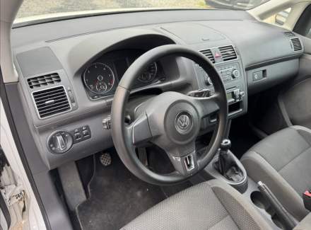 Volkswagen - Touran
