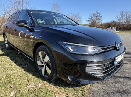 Volkswagen - Passat