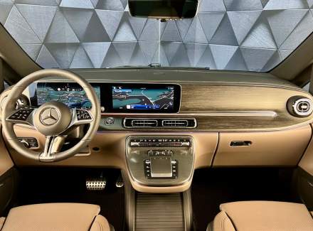 Mercedes-Benz - V-class