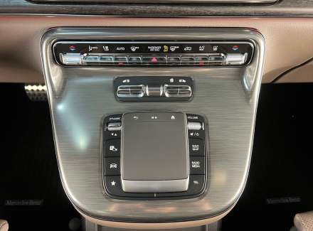 Mercedes-Benz - V-class