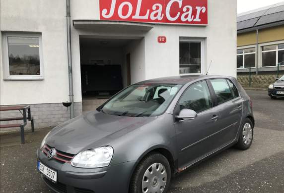 Volkswagen - Golf