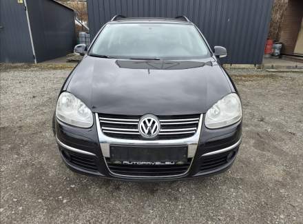 Volkswagen - Golf