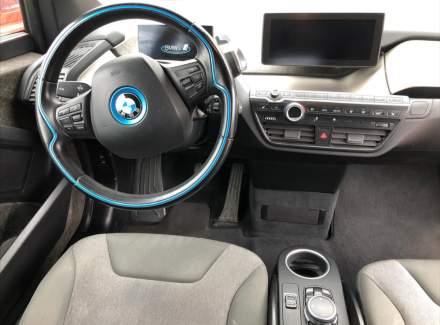 BMW - i3