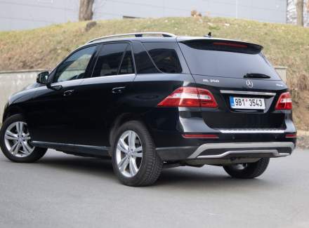 Mercedes-Benz - M-class