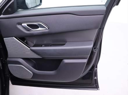 Land Rover - Range Rover Velar