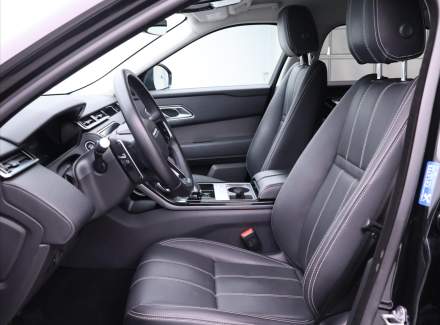 Land Rover - Range Rover Velar