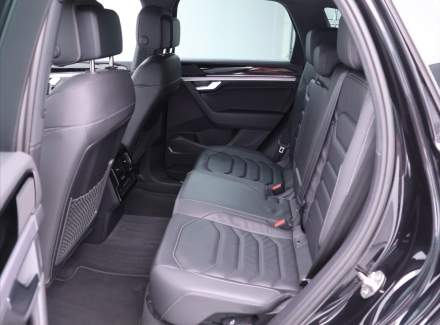 Volkswagen - Touareg