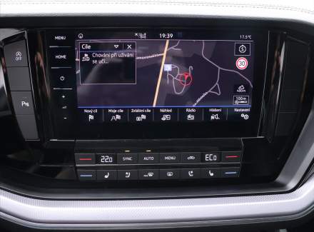 Volkswagen - Touareg