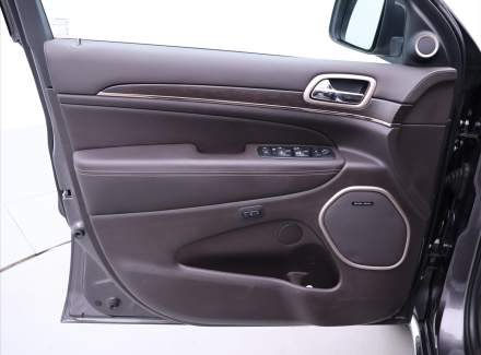 Jeep - Grand Cherokee