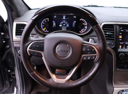Jeep - Grand Cherokee