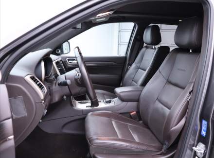 Jeep - Grand Cherokee