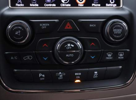 Jeep - Grand Cherokee