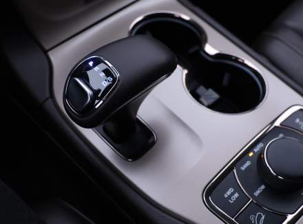 Jeep - Grand Cherokee