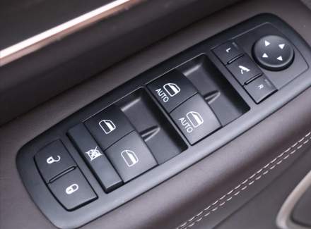 Jeep - Grand Cherokee