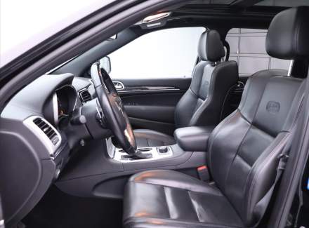 Jeep - Grand Cherokee